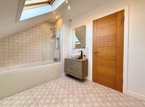 Photo 18- click for photo gallery